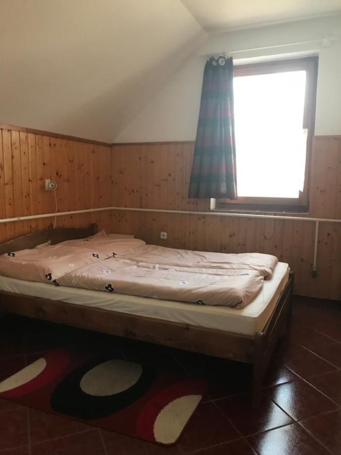 Edu Apartman Hajdúszoboszló Exterior foto