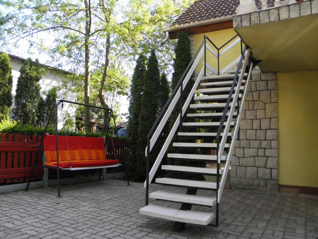 Edu Apartman Hajdúszoboszló Exterior foto
